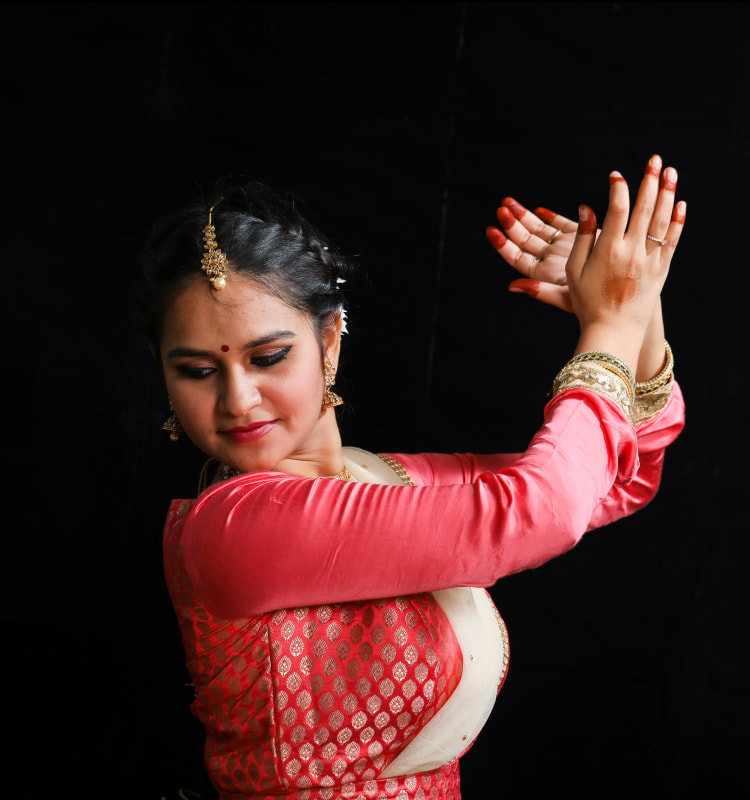 Deepanshi Sharma Natawari Dancer of Jankiprasad Kathak Gharana of Banaras